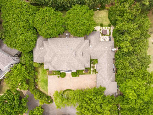 4068 ROBINWOOD CV, Memphis, TN 38111