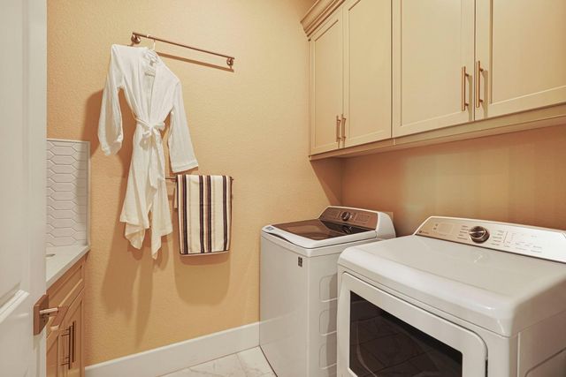 2931 Concerto Ct, Lodi, CA 95242