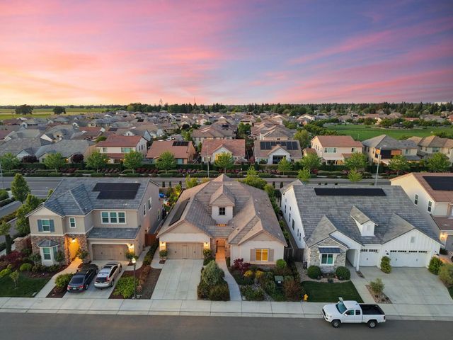 2931 Concerto Ct, Lodi, CA 95242