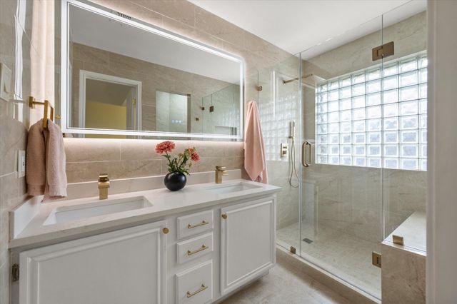 7009 Bentley Avenue, Fort Worth, TX 76137