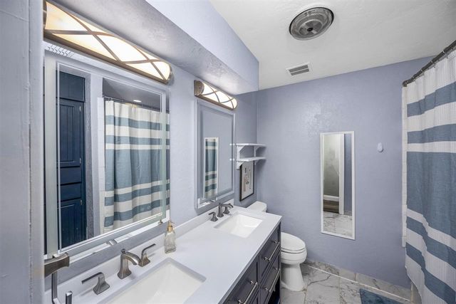 5602 NW Rebecca Ter, Lawton, OK 73505