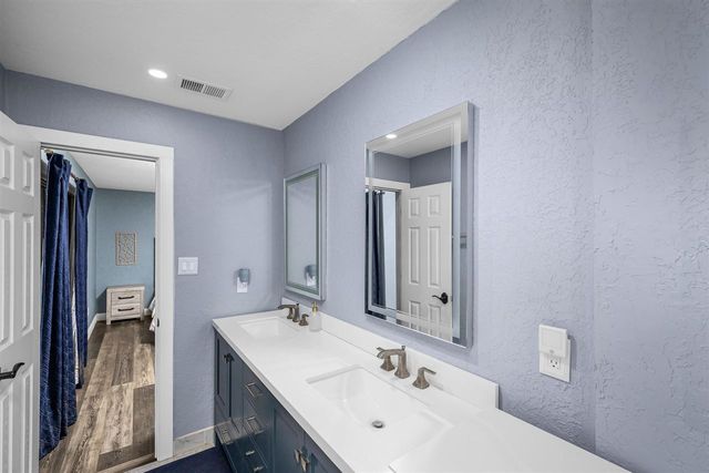 5602 NW Rebecca Ter, Lawton, OK 73505