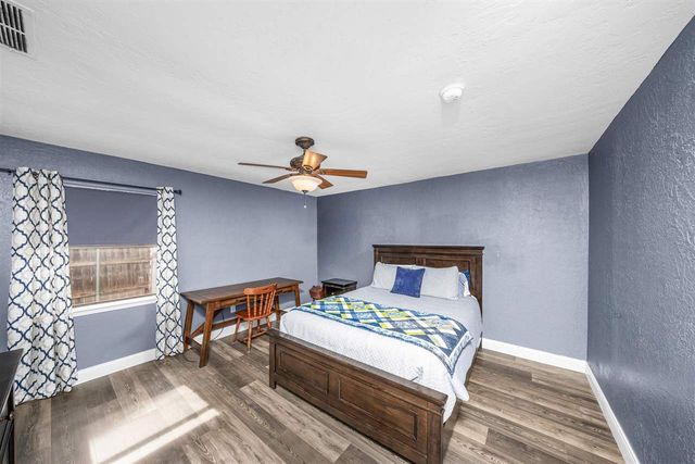5602 NW Rebecca Ter, Lawton, OK 73505