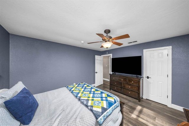 5602 NW Rebecca Ter, Lawton, OK 73505