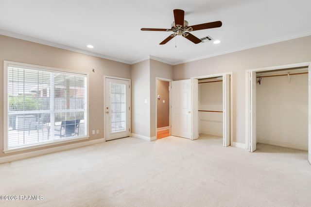 401 Cobblestone Road, Lafayette, LA 70508