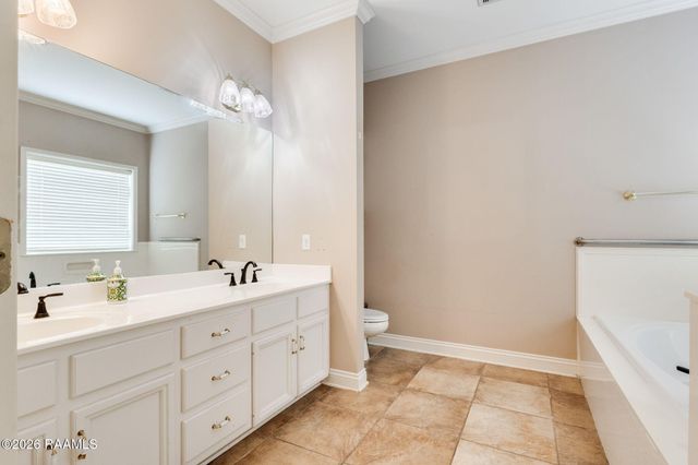 401 Cobblestone Road, Lafayette, LA 70508