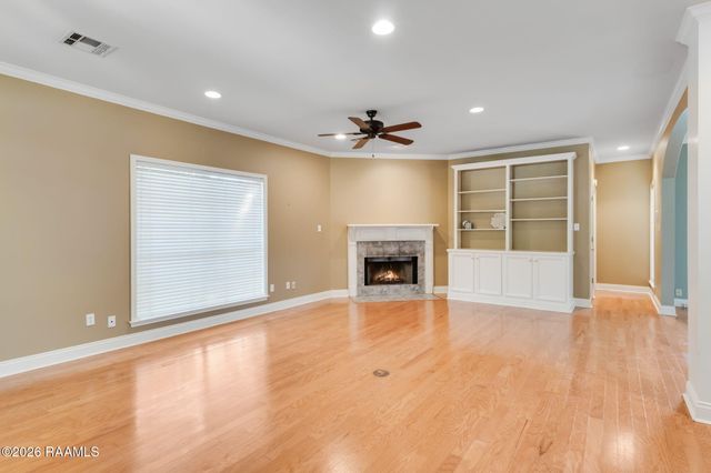 401 Cobblestone Road, Lafayette, LA 70508