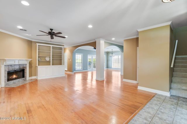 401 Cobblestone Road, Lafayette, LA 70508