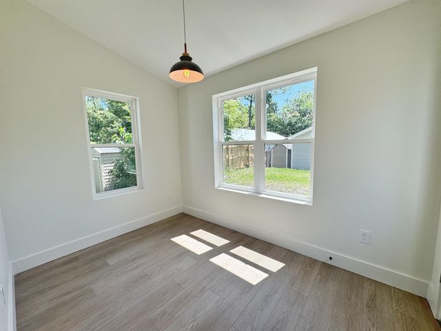 942 Alexander St., St Augustine, FL 32084