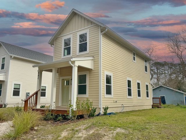 942 Alexander St., St Augustine, FL 32084