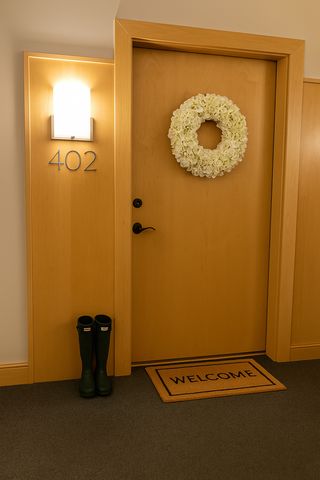 270 4th Street 402, Saint Paul, MN 55101