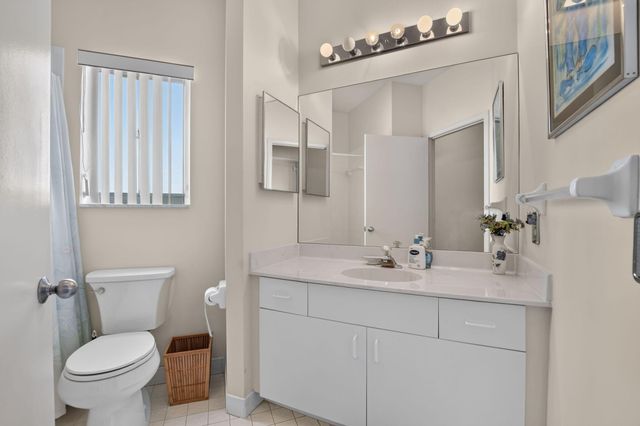 10410 PLAZA CENTRO, Boca Raton, FL 33498