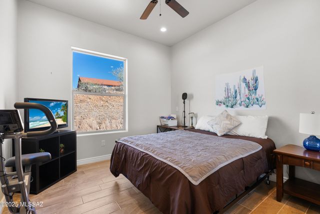 231 Premio Court, Rio Rico, AZ 85648