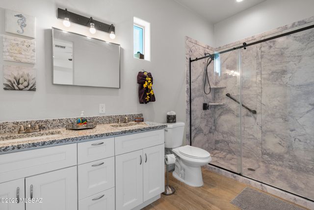 231 Premio Court, Rio Rico, AZ 85648