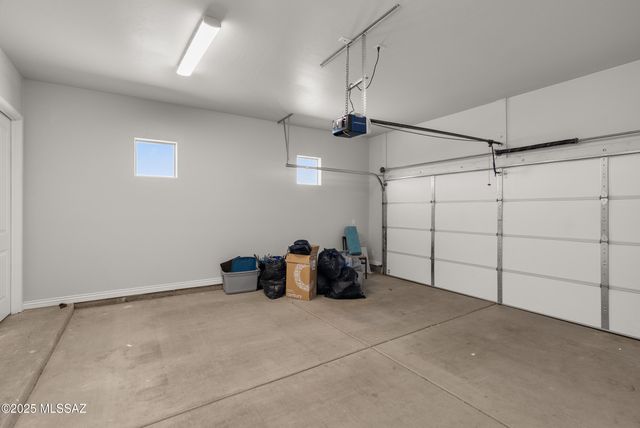 231 Premio Court, Rio Rico, AZ 85648