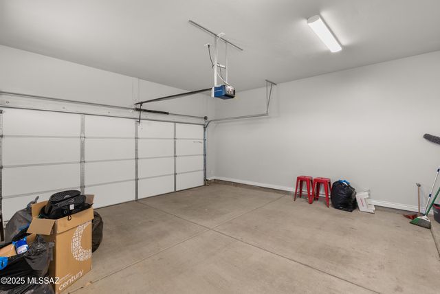 231 Premio Court, Rio Rico, AZ 85648