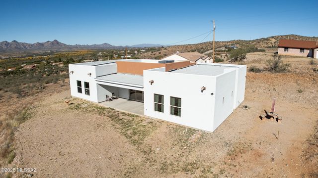 231 Premio Court, Rio Rico, AZ 85648