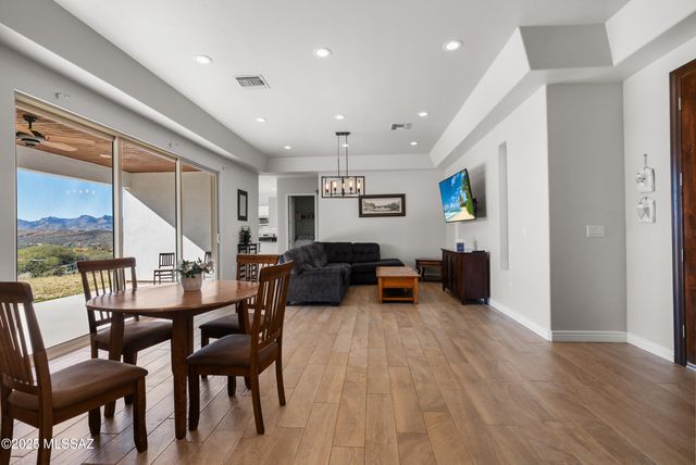 231 Premio Court, Rio Rico, AZ 85648