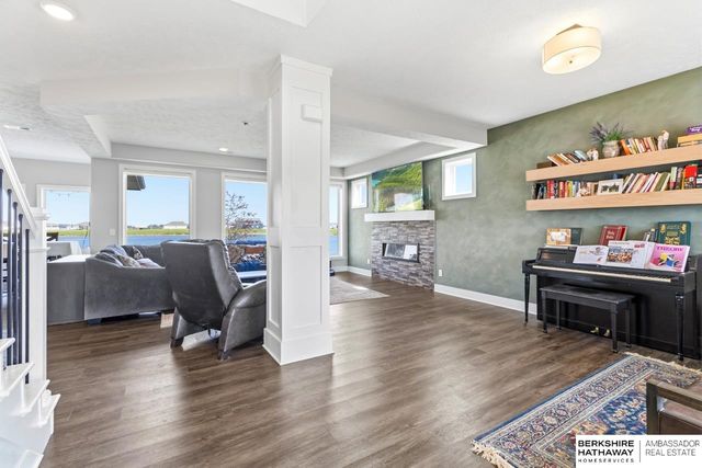 1908 N Kara Way, Fremont, NE 68025