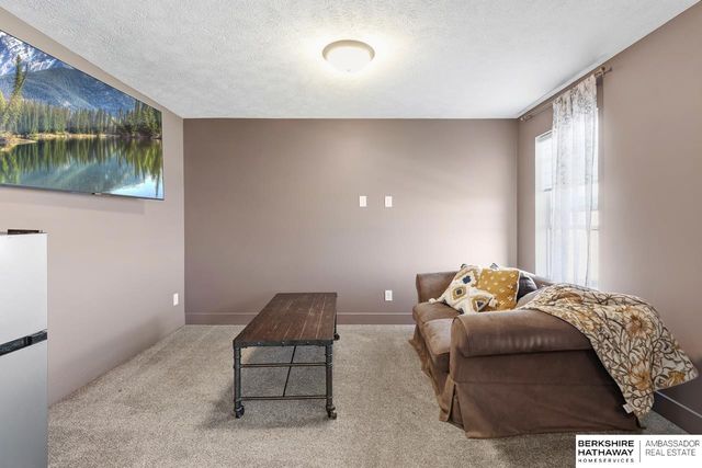 1908 N Kara Way, Fremont, NE 68025