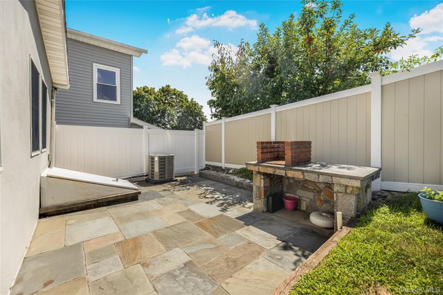 949 Mile Square Road, Yonkers, NY 10704