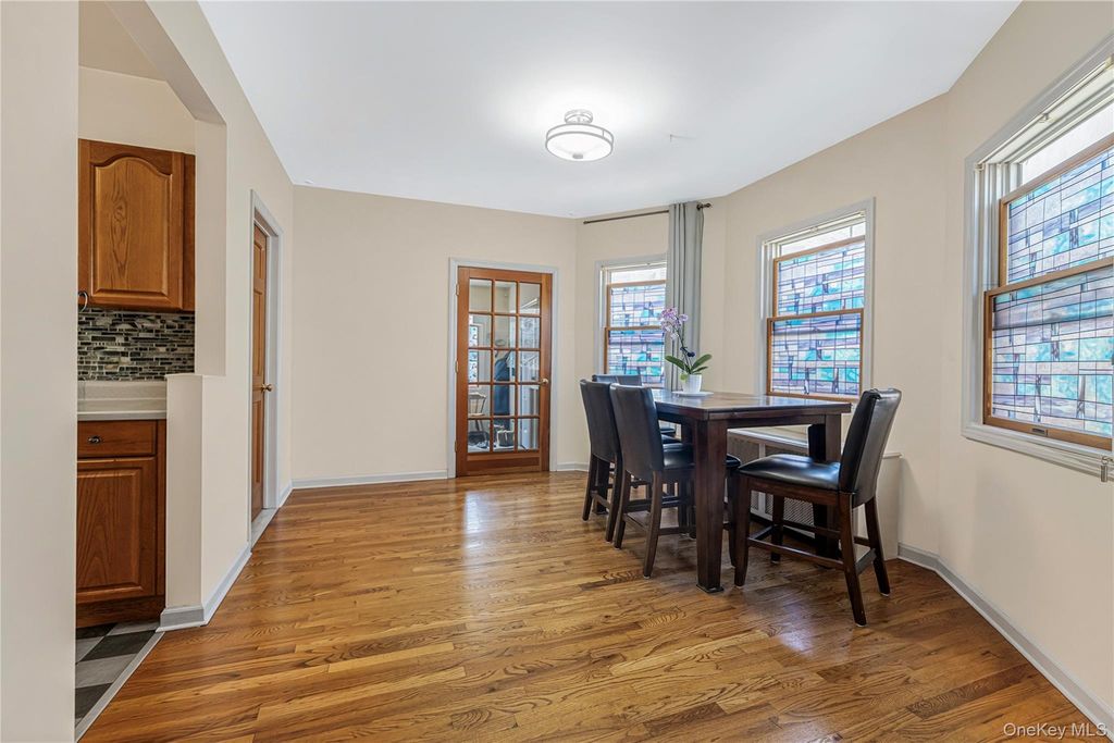 949 Mile Square Road, Yonkers, NY 10704 — photo 5