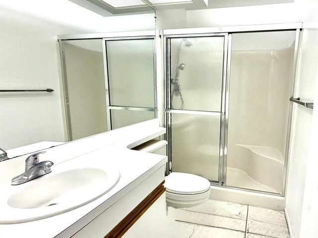 9 Lake Vista Trail 101, Port St. Lucie, FL 34952