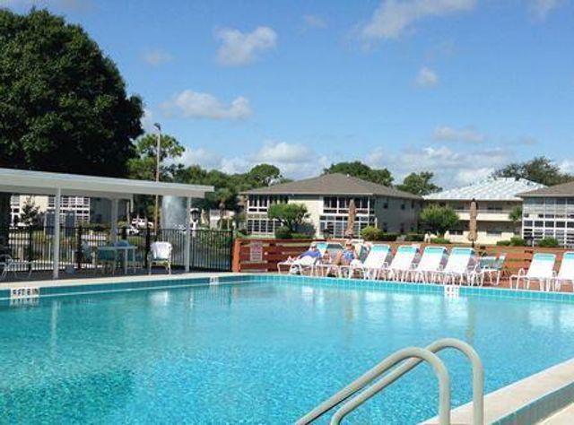 9 Lake Vista Trail 101, Port St. Lucie, FL 34952
