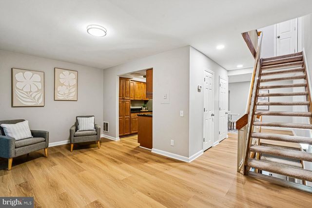 1537 PARK GLEN CT, Reston, VA 20190