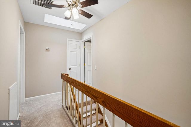 1537 PARK GLEN CT, Reston, VA 20190