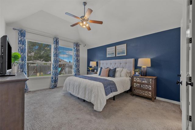 1012 Discovery Well DR, Liberty Hill, TX 78642