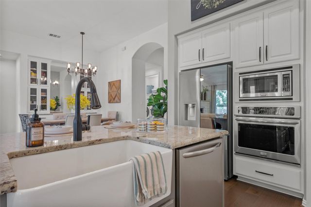1012 Discovery Well DR, Liberty Hill, TX 78642