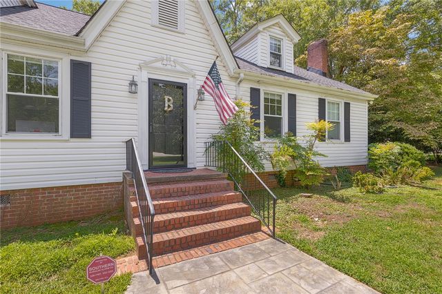 110 Dean Street, Belton, SC 29627