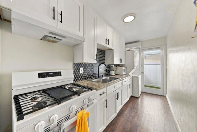 458 L Street 458-460, Chula Vista, CA 91911