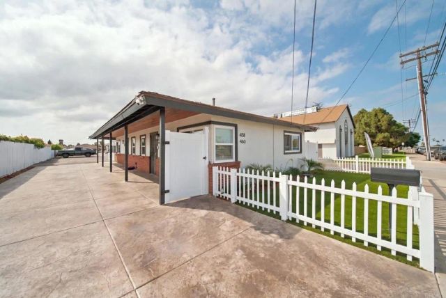 458 L Street 458-460, Chula Vista, CA 91911