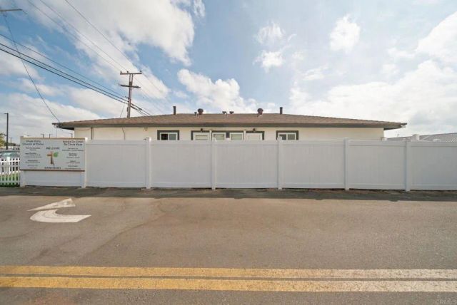 458 L Street 458-460, Chula Vista, CA 91911