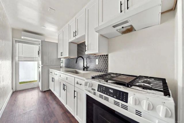 458 L Street 458-460, Chula Vista, CA 91911