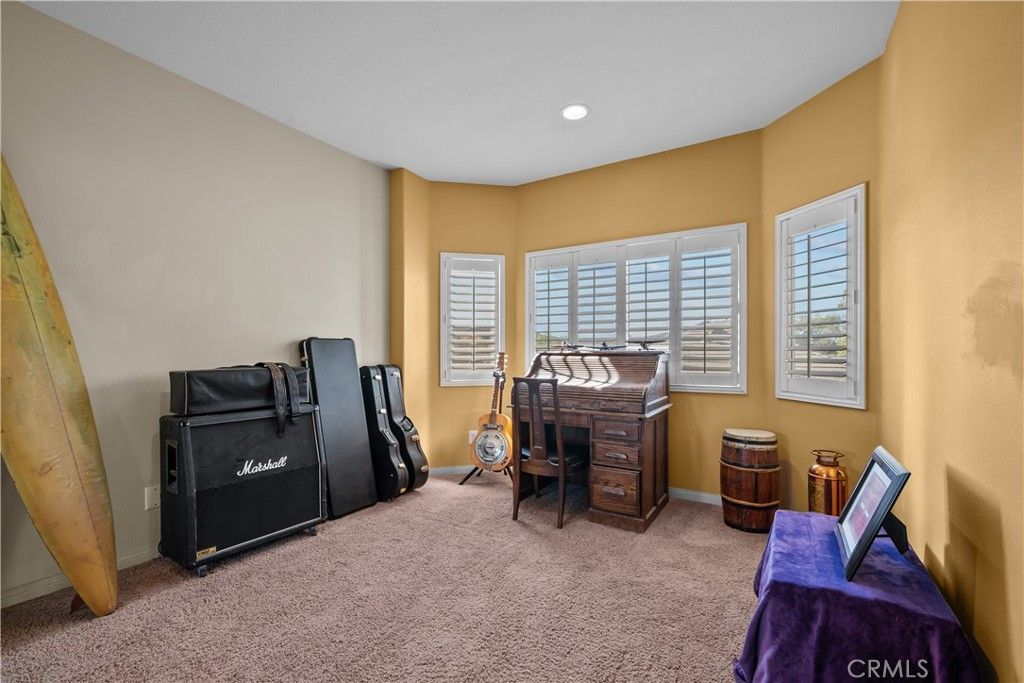 Image 49 of property listing at 15355 Michael Crest Drive, Canyon Country, CA 91387