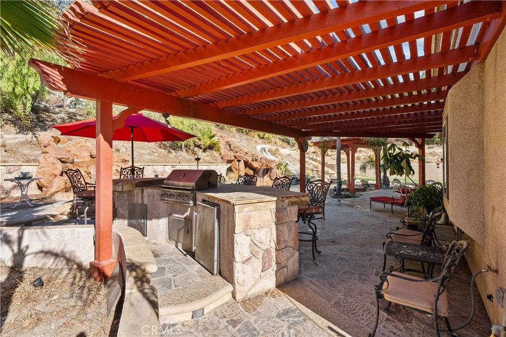 Image 53 of property listing at 15355 Michael Crest Drive, Canyon Country, CA 91387