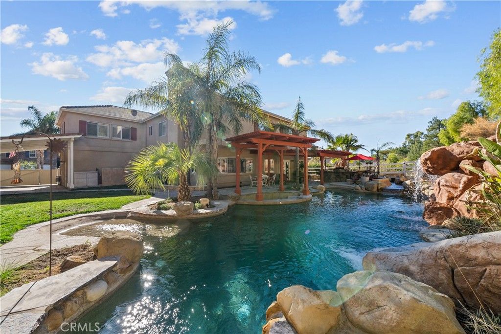 Image 55 of property listing at 15355 Michael Crest Drive, Canyon Country, CA 91387