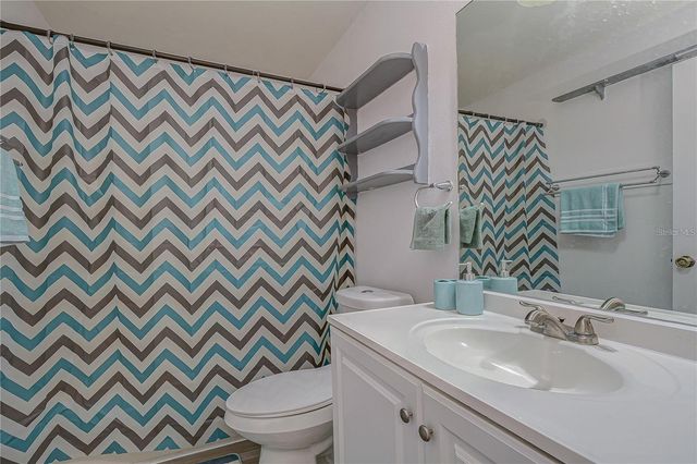 5520 20TH STREET, Zephyrhills, FL 33542