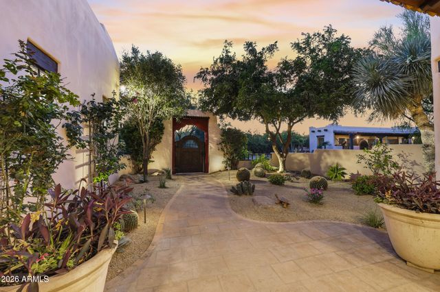 29311 N 156TH Street, Scottsdale, AZ 85262