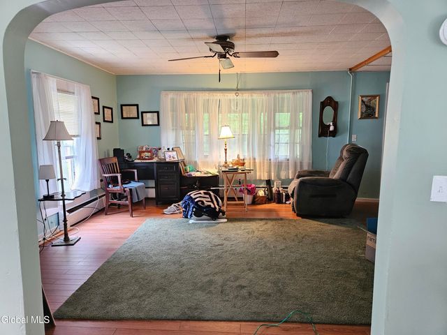 773 Plank Road, Poestenkill, NY 12018