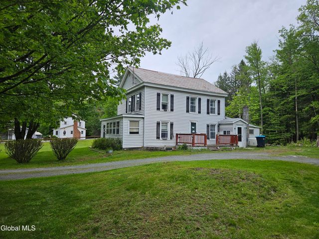 773 Plank Road, Poestenkill, NY 12018
