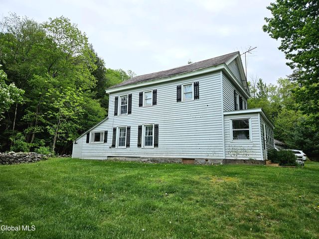 773 Plank Road, Poestenkill, NY 12018