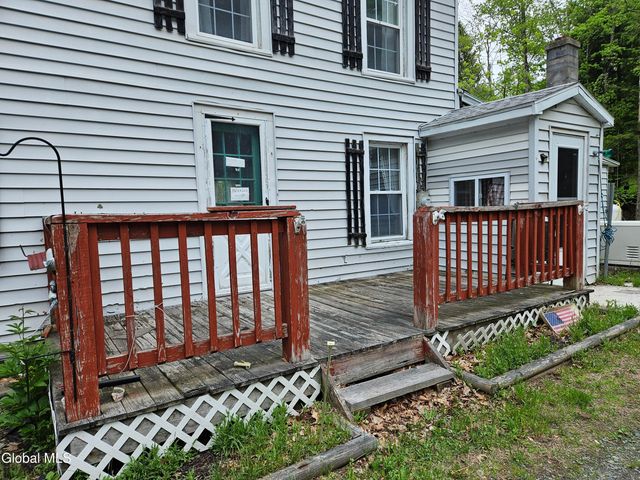 773 Plank Road, Poestenkill, NY 12018