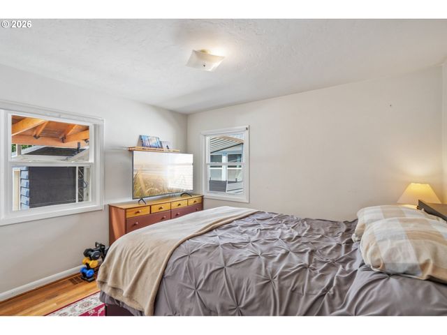 4515 Se 30TH Ave, Portland, OR 97202