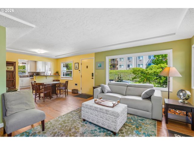 4515 Se 30TH Ave, Portland, OR 97202