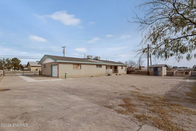 2605 Dona Ana Road, Las Cruces, NM 88007