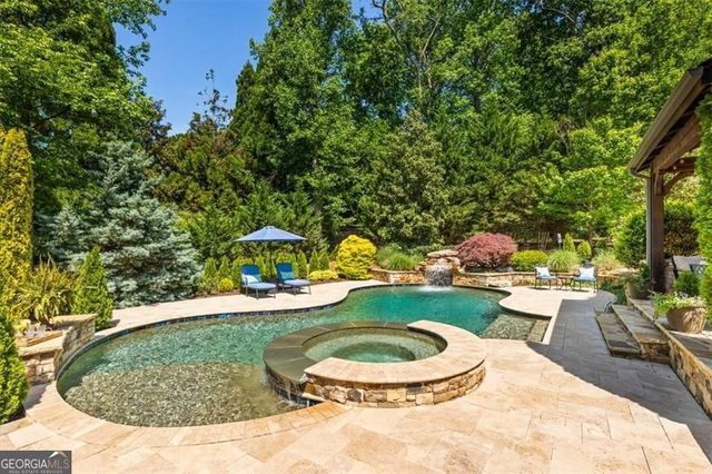 15889 Meadow King Court, Milton, GA 30004